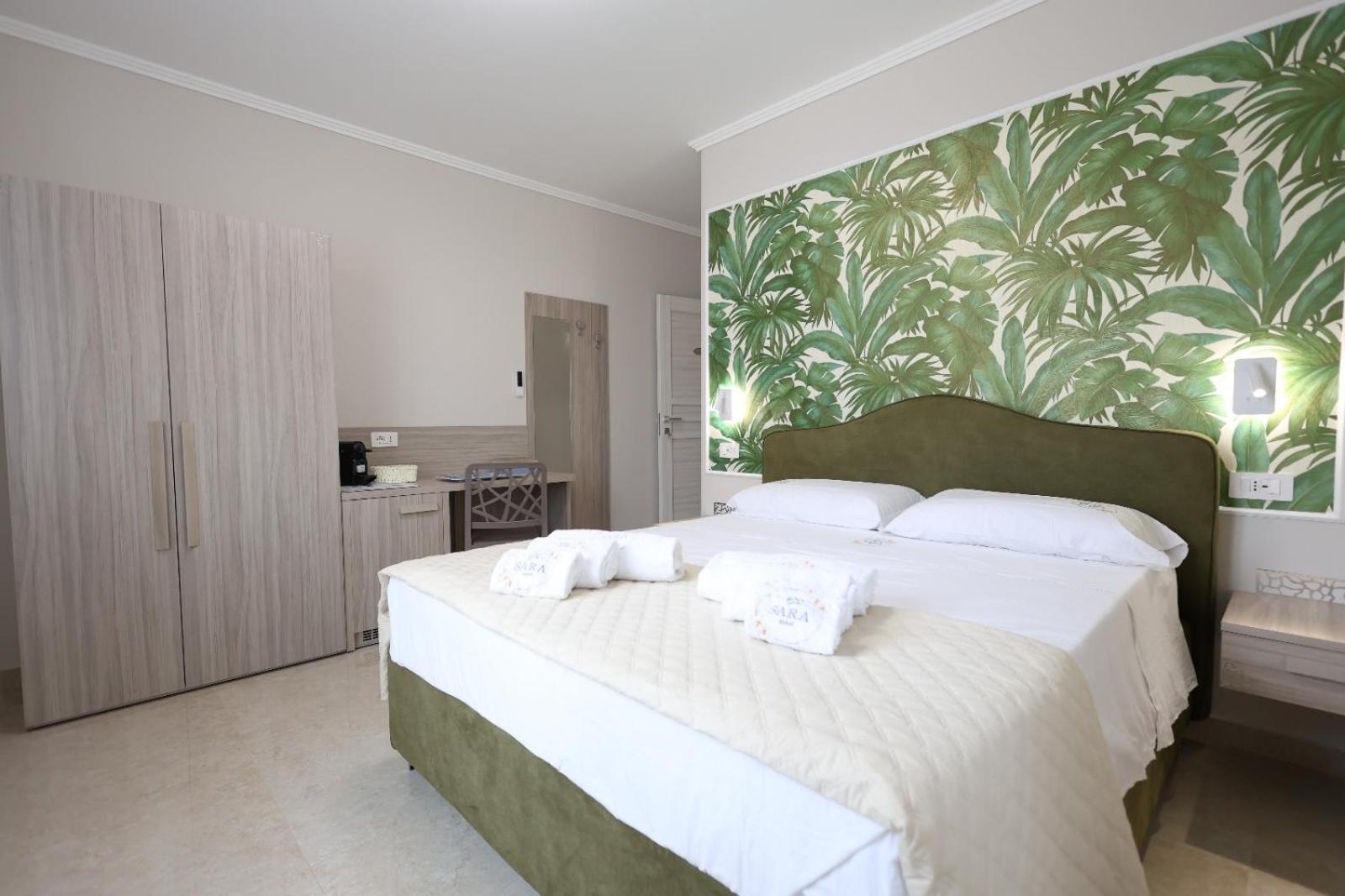 Sara B&B Accommodation Санта-Доменика Экстерьер фото