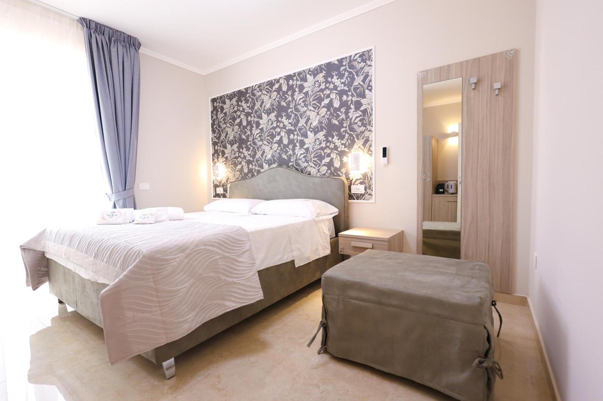Sara B&B Accommodation Санта-Доменика Экстерьер фото